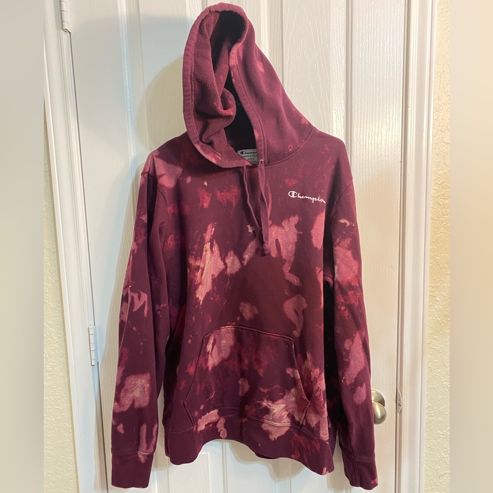 Champion Maroon tie dye hoodie